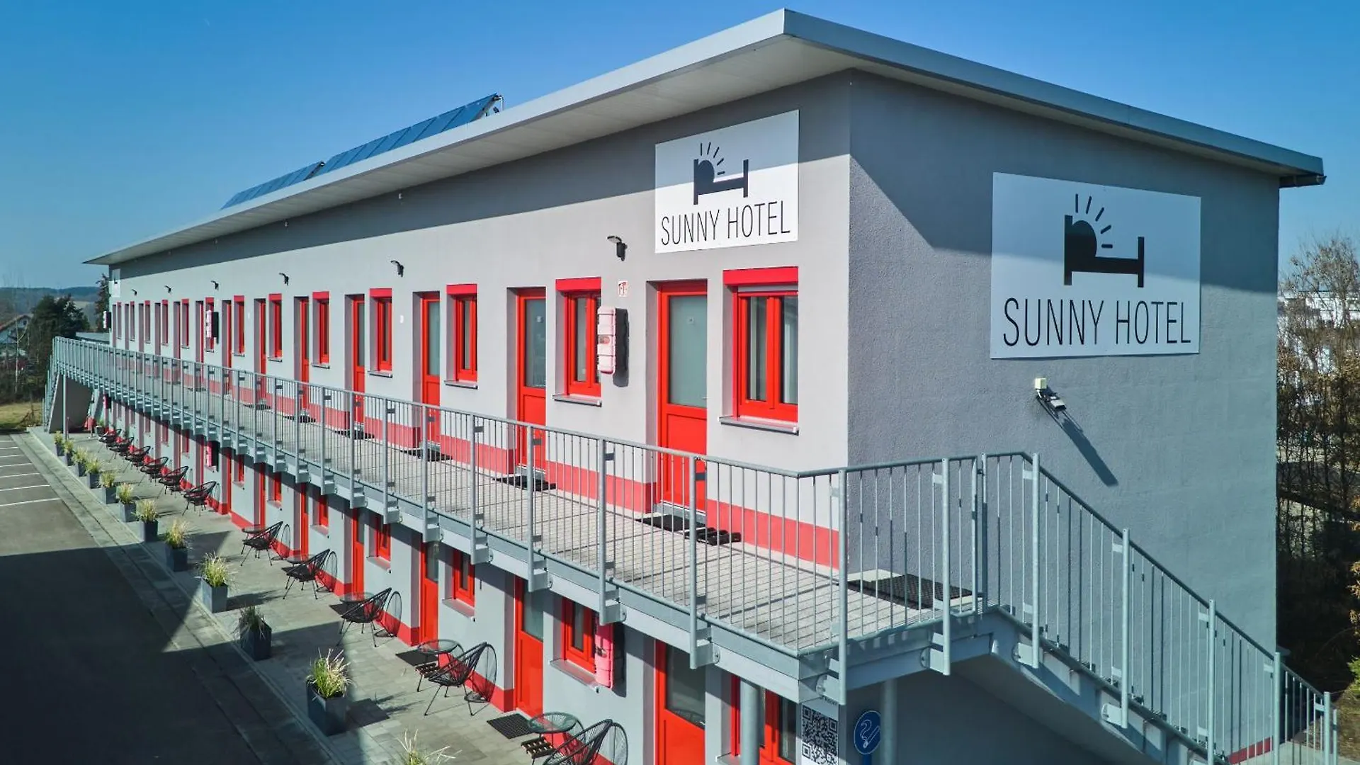 Sunny Hotel Regenstauf