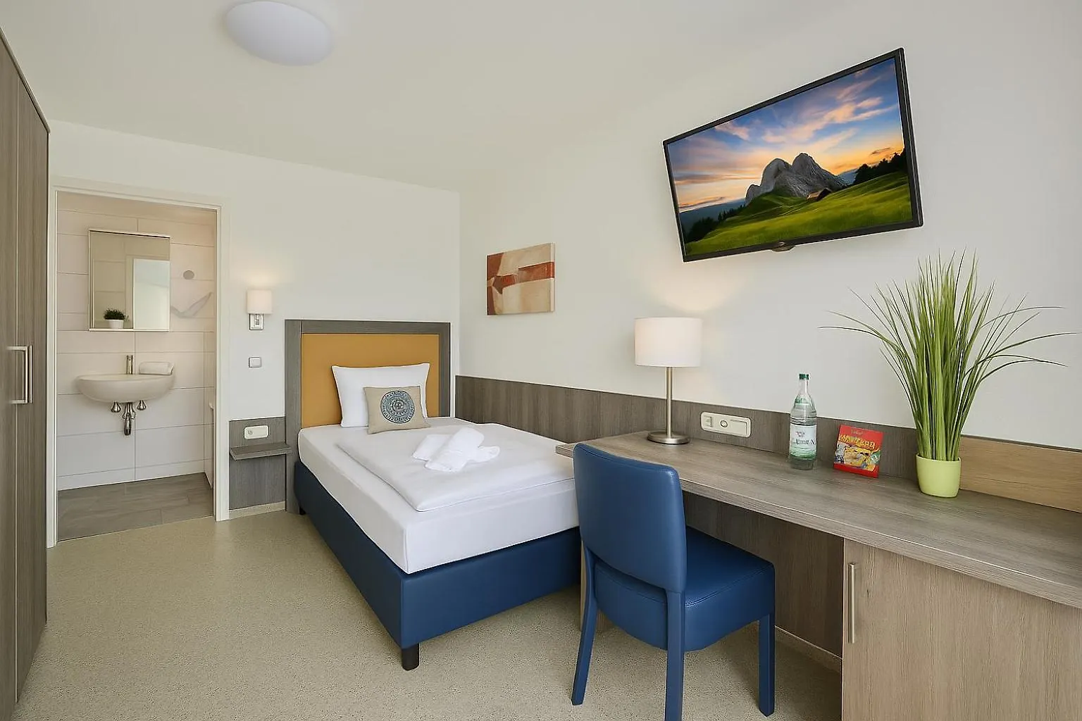 Sunny Hotel Regenstauf
